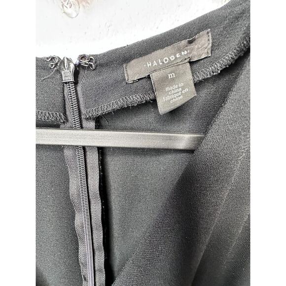 Halogen Black Women's Longsleeve Belted Jumpsuit Size M V-Neck Pockets - Picture 4 of 16